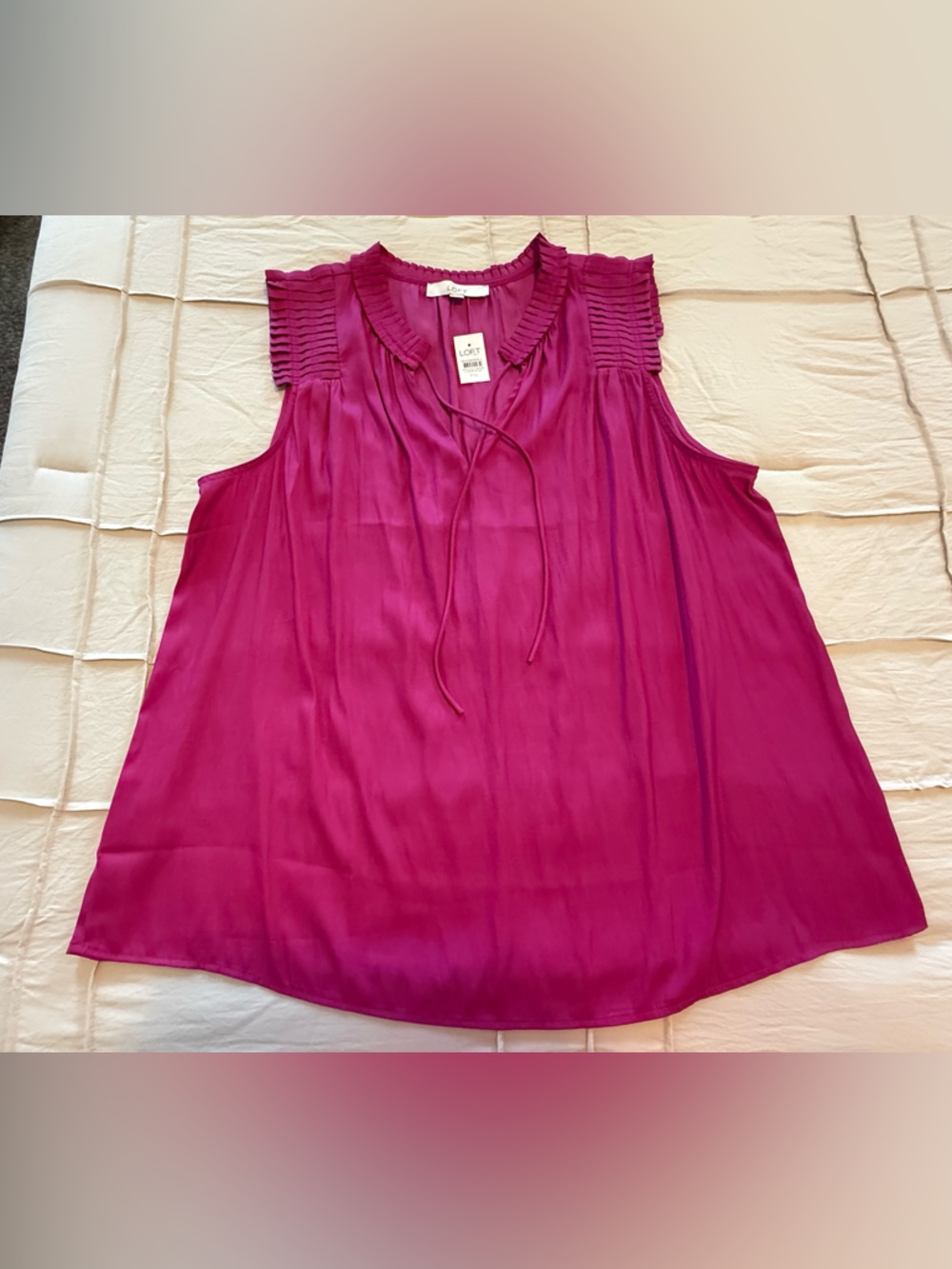 LOFT Women's Sleeveless Pintuck Shoulder Shell Top in Fuchsia Size XXL NWT - Picture 4 of 5